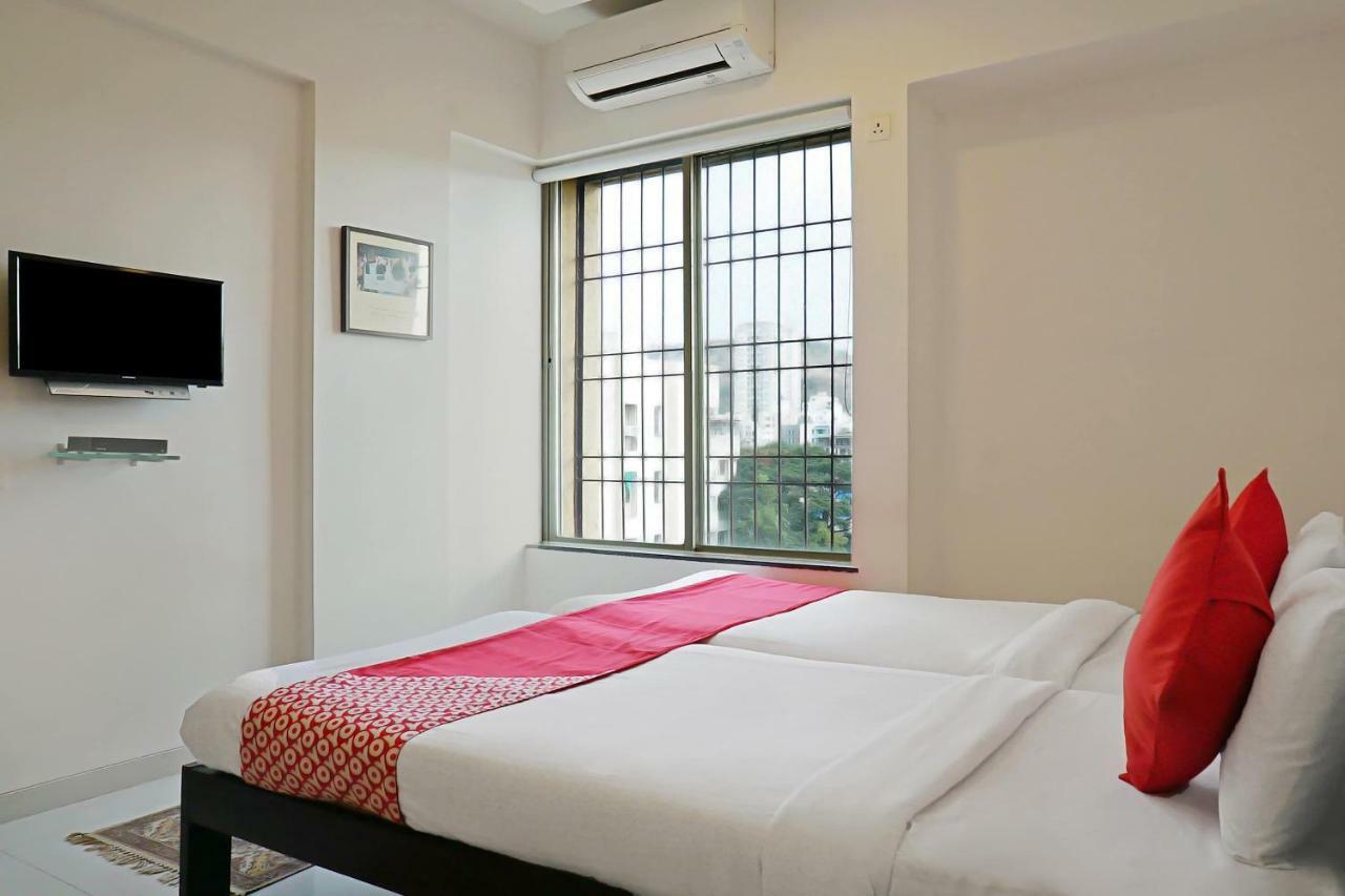 Oyo 12227 Hotel Resonare Baner 푸네 외부 사진